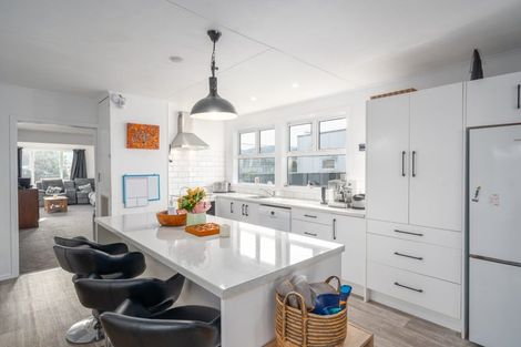 Photo of property in 77 Miro Street, Trentham, Upper Hutt, 5018