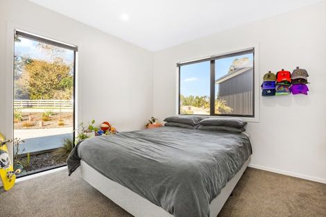 Photo of property in 27 Smithfield Road, Waikanae, 5391