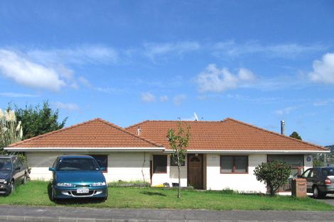 Photo of property in 13 Darcy Place, Massey, Auckland, 0614
