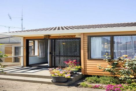 Photo of property in 67a Williams Street, Cambridge, 3434