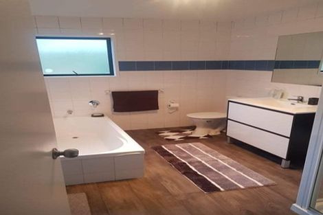 Photo of property in 3a Aspen Grove, Fernhill, Queenstown, 9300