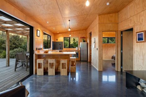 Photo of property in 15 Somerset Street, Kingston, Athol, 9793