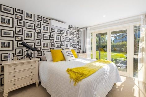 Photo of property in 33 Lewisham Park, St Albans, Christchurch, 8052