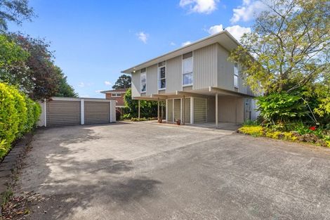 Photo of property in 10a Jaemont Avenue, Te Atatu South, Auckland, 0610