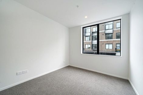 Photo of property in 106/5 Rauemi Way, Te Atatu South, Auckland, 0610