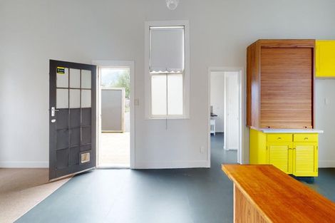 Photo of property in 37 Waldegrave Street, Palmerston North, 4410