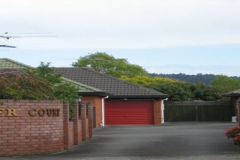 Photo of property in 7/8 Palmer Crescent, Silverstream, Upper Hutt, 5019