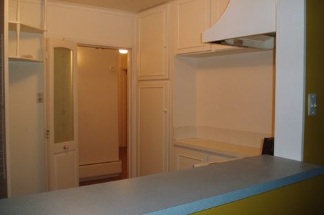 Photo of property in 74 Clarence Road, Northcote Point, Auckland, 0627