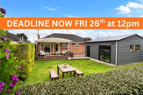 Photo of property in 71 Wallace Road, Mangere Bridge, Auckland, 2022