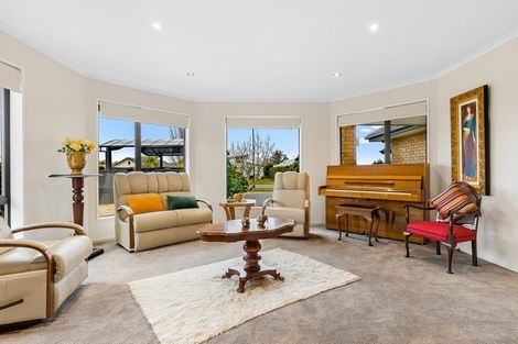 Photo of property in 10 Elm Drive, Rangiora, 7400