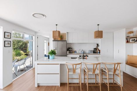 Photo of property in 10 Josephine Place, Omokoroa, 3114