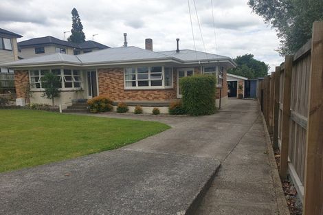 Photo of property in 54 Storey Avenue, Forest Lake, Hamilton, 3200