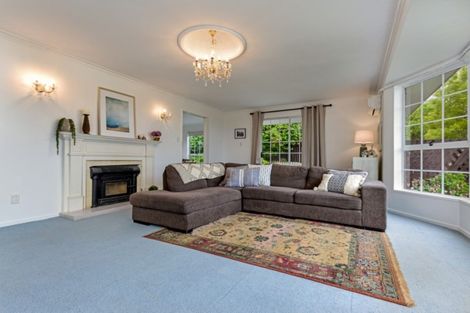 Photo of property in 35 Park View Avenue, Feilding, 4702