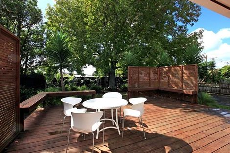 Photo of property in 99 West Tamaki Road, Glen Innes, Auckland, 1072