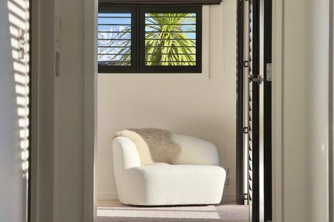 Photo of property in 6a Kinross Lane, Jacks Point, Queenstown, 9371