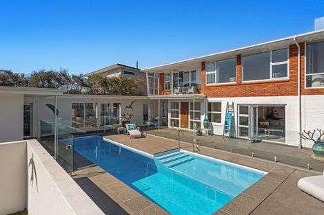 Photo of property in 352 Ocean Road, Ohope, 3121