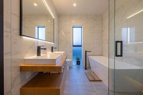 Photo of property in 3 Old Station Avenue, Wanaka, 9305