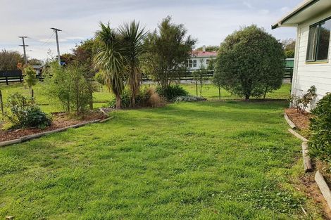 Photo of property in 80 Regent Street, Martinborough, 5711
