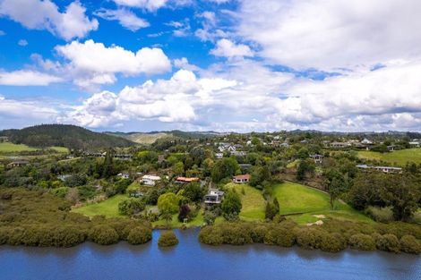 Photo of property in 19 The Lookout, Kerikeri, 0230