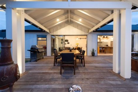 Photo of property in 17 Awatira Drive, Papamoa Beach, Papamoa, 3118