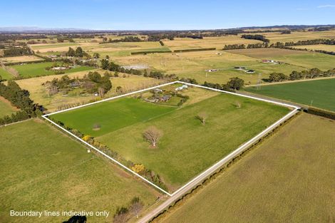 Photo of property in 52 Reserve Road, Balcairn, Amberley, 7481