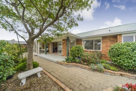 Photo of property in 16a Tui Mill Grove, Feilding, 4702