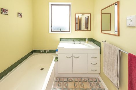 Photo of property in 51 Durie Street, Durie Hill, Whanganui, 4500