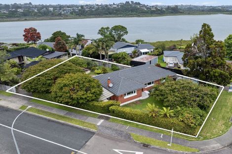 Photo of property in 2 Sunny Bay Road, Matua, Tauranga, 3110
