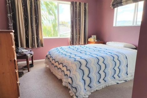 Photo of property in 23 Sandford Street, Trentham, Upper Hutt, 5018