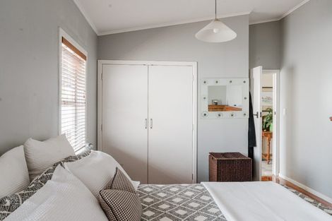 Photo of property in 26 Palmerston Road, Birkenhead, Auckland, 0626