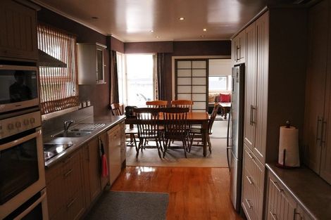 Photo of property in 31 Sandwich Road, St Andrews, Hamilton, 3200