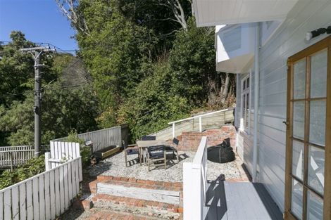 Photo of property in 26 Weld Street, Wadestown, Wellington, 6012