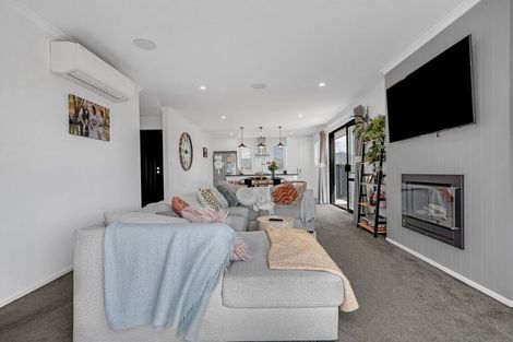 Photo of property in 28 Mclean Street, Pokeno, 2402