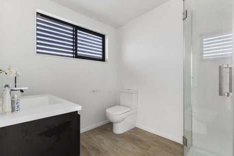 Photo of property in 14f Andrew Road, Howick, Auckland, 2010