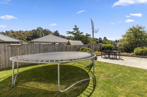 Photo of property in 10 Poppy Watts Grove, Stokes Valley, Lower Hutt, 5019