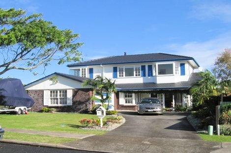 Photo of property in 4 Skilling Place, Farm Cove, Auckland, 2012