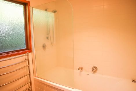 Photo of property in 1a Saint Vincent Terrace, Cashmere, Christchurch, 8022