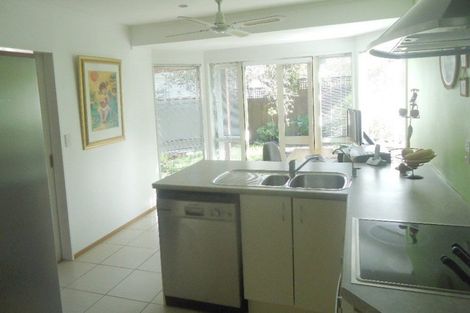 Photo of property in 1/11 Sunnynook Road, Forrest Hill, Auckland, 0620