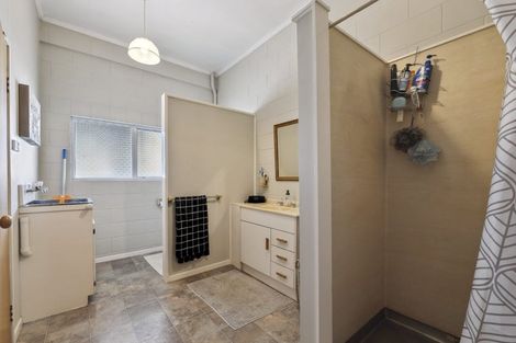 Photo of property in 2 Hobson Street, New Plymouth, 4312
