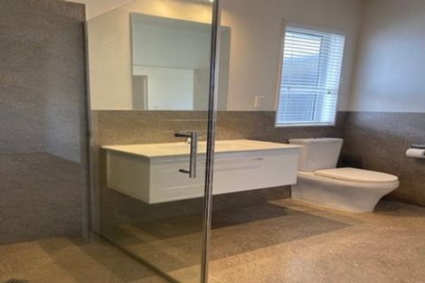 Photo of property in 1 Howden Lane, Golflands, Auckland, 2013