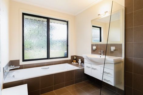 Photo of property in 27 Kayforce Road, Ocean View, Dunedin, 9035