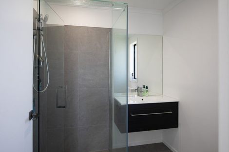 Photo of property in 2 Tunarau Street, Raglan, 3225