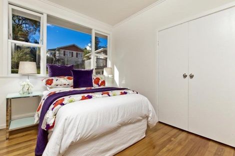 Photo of property in 20 Crompton Road, Massey, Auckland, 0614