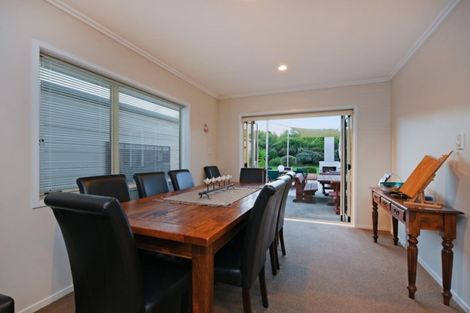 Photo of property in 7 Opal Avenue, Timberlea, Upper Hutt, 5018