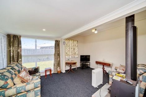 Photo of property in 55 Domett Street, Opunake, 4616