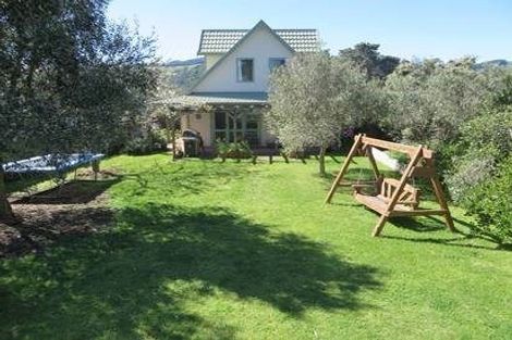 Photo of property in 22 Forest Lane, Raumati South, Paraparaumu, 5032