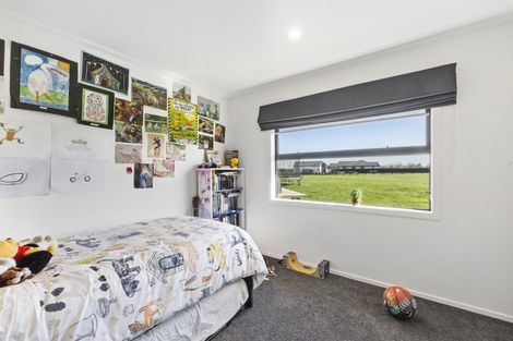 Photo of property in 25 Margot Lane, Matangi, Hamilton, 3283