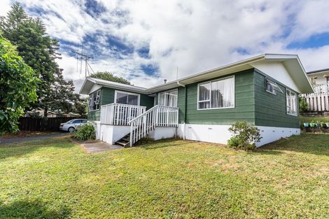 Photo of property in 8 Norfolk Place, Pukete, Hamilton, 3200