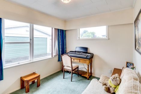 Photo of property in 22 Coventry Avenue, Tamatea, Napier, 4112