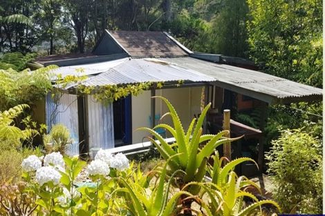 Photo of property in 10 Lavinia Place, Kawau Island, 0920